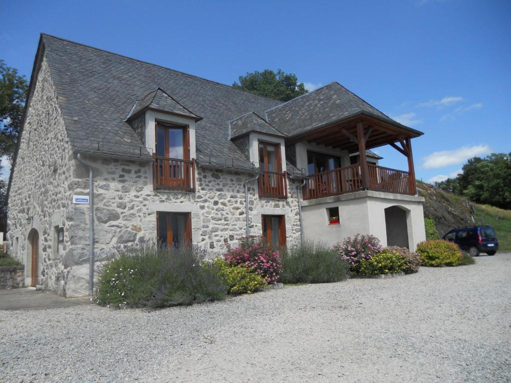 B&B / Chambre d'hôtes Annie jouve chambres d'hôtes champassis champassis 2 champassis, 15240 Vebret