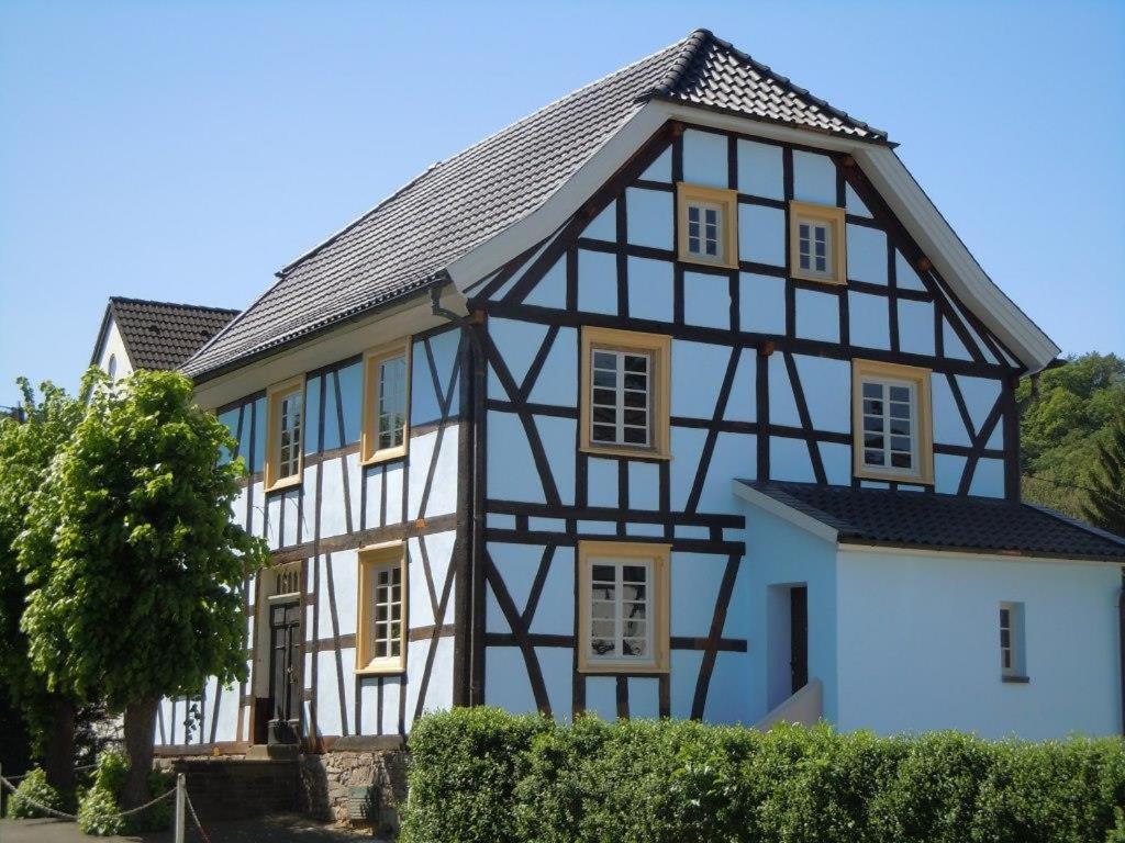 B&B / Chambre d'hôtes Anno 1772 Hauptstraße 90, 51570 Dattenfeld