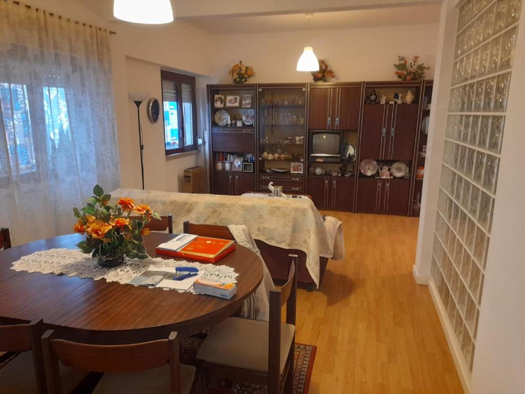 Appartement Apartamento em Moscavide Estrada Moscavide 43 1º Dto., 1800-277 Lisbonne