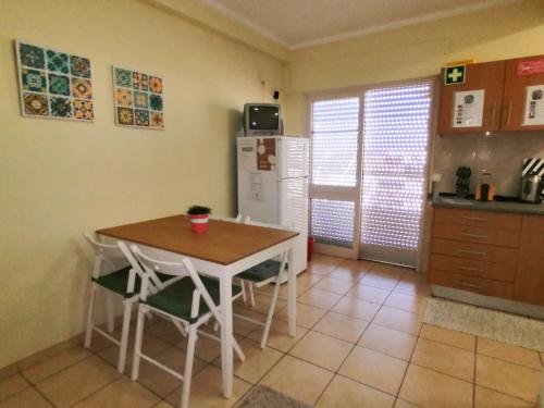 Appartement Apartamento Penha T3 Rua Doutor Arnaldo Cardoso Vilhena 75 A, 4º Drt. Faro