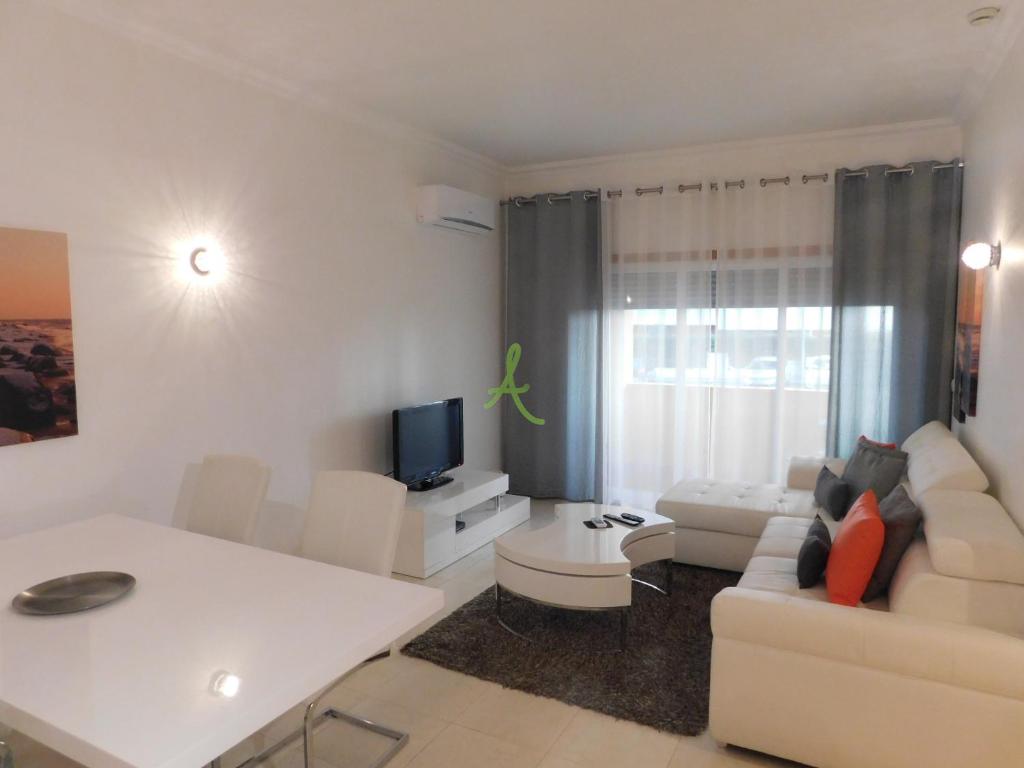 Appartement Apartamento Quintão Rua Marisabel Xavier de Fogaça Lote 4 R/C esq, 8500-833 Portimão