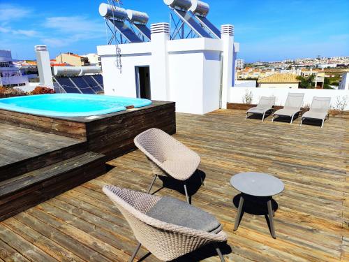 Appartement Apartamento Rooftop Montenegro 69 Rua Professor Doutor Egas Moniz RC esq Faro