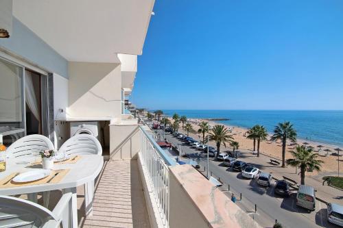 Apartamento T1 by the sea Quarteira portugal