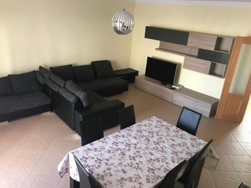 Apartamento T3 AL-GHARB Armação de Pêra portugal