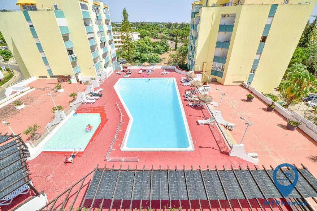 Appartement Apartamento Vilamoura com Piscina Caminho do Castanheiro Torre 1 5ªA, 8125-406 Quarteira