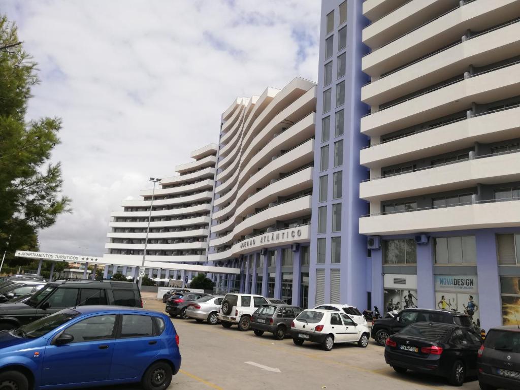 Appartement APARTAMENTO VISTA MAR 715 Edificio Oceano Atlantico Apartamentos Turisticos Avenida São Lourenço da Barrosa, 8500-233 Portimão