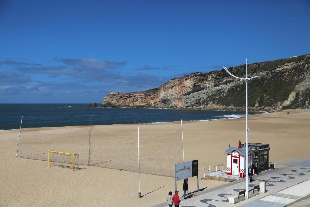 Appartements apartamentos Quebra-Mar Avenida Manuel Remígio 67, 2450-106 Nazaré