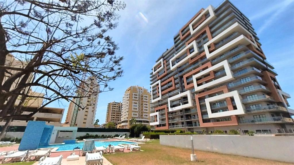 Appartements Apartamentos Turisticos Rocha Tower 4 Rua do Sol, Lote 5, Ed. Rocha Tower, 11ºA&B&C, 8500-801 Portimão