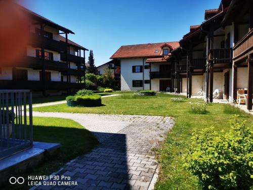 Appartements Aparthotel-Chrysantihof - Aleksandra 94277 Zwiesel, Ahornweg 2-4 Zwiesel