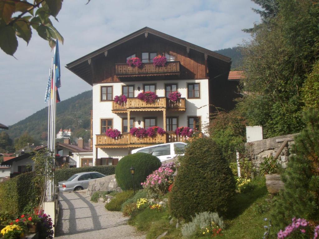 Hôtel Aparthotel Fackler Lärchenwaldstr. 9, 83684 Tegernsee