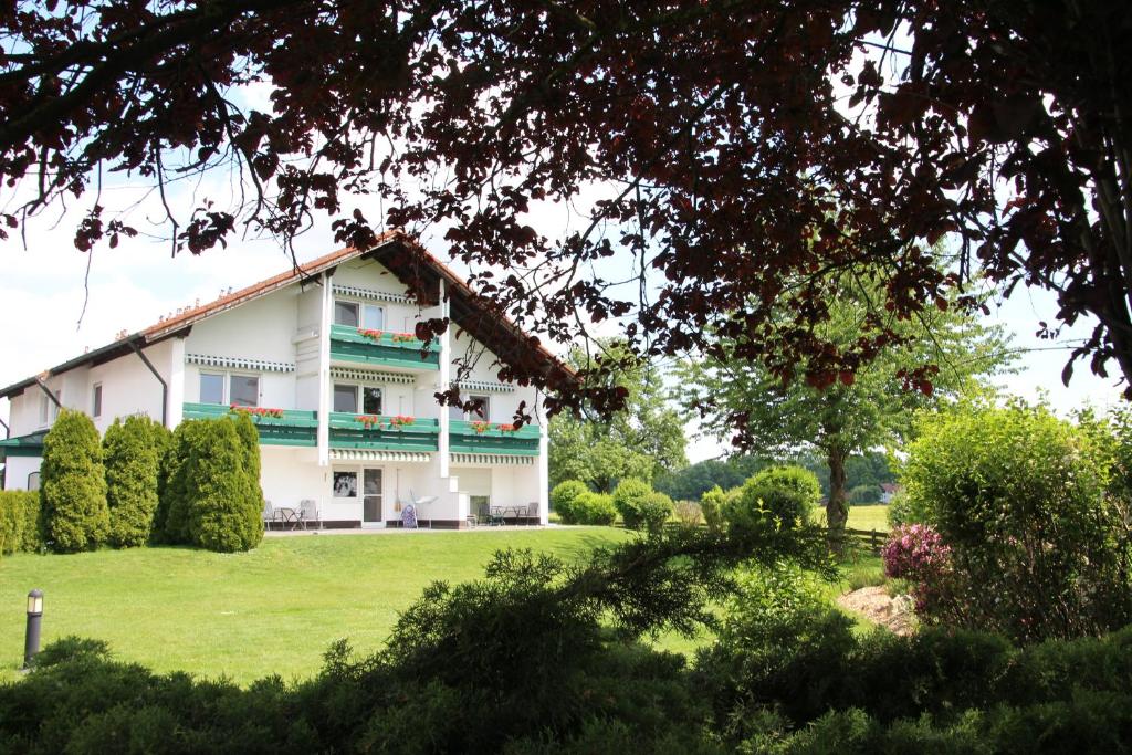 Appartements Aparthotel Naturidyll - Wieserhof Zwicklarn 3, 94072 Bad Füssing