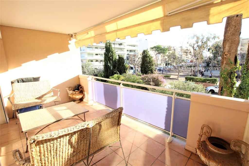 Appartement Apartment 2 bedrooms2 bathroomsterrace equipped in Palm beach area 17 Avenue Reine Astrid, 06400 Cannes