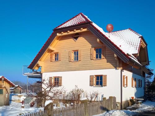 Appartement Apartment Ahorn  Schönbronn