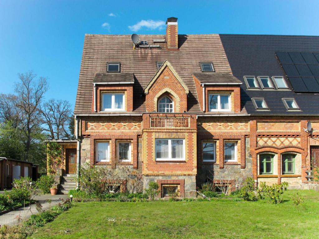 Appartement Apartment Am Park , 19065 Raben Steinfeld