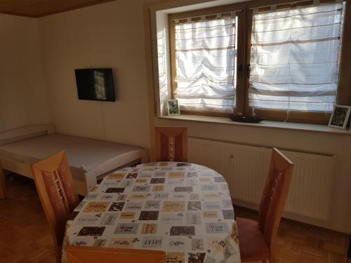 Appartement Apartment am Riegelberg Am Riegelberg 10 Oesdorf