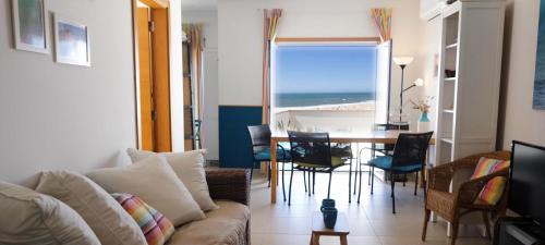 Apartment at Praia Paredes de Vitória by book yourholiday pt Pataias portugal