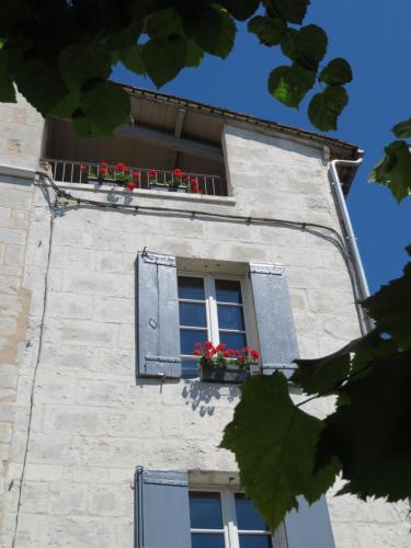 Apartment Bellevue Aubeterre-sur-Dronne france