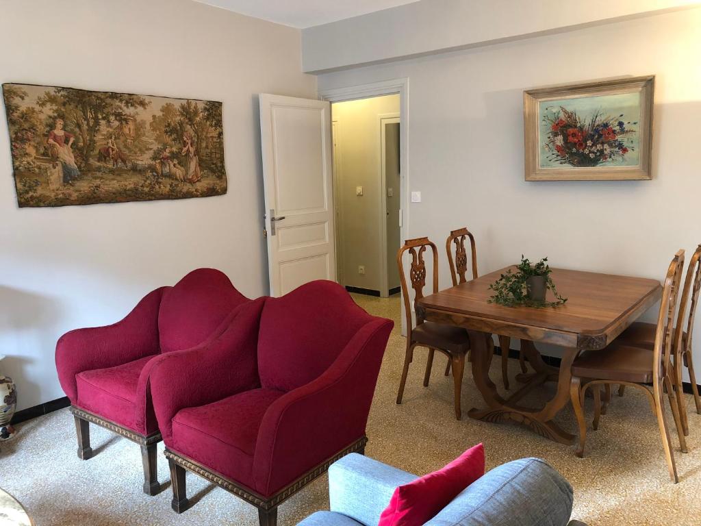 Appartement Apartment Carcasses 54 Rue Voltaire, 11000 Carcassonne
