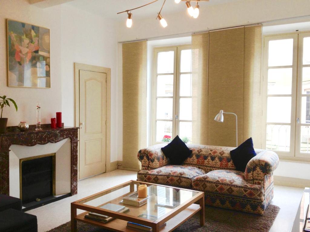 Appartement Apartment Carnot 27 Rue Chartran, 11000 Carcassonne