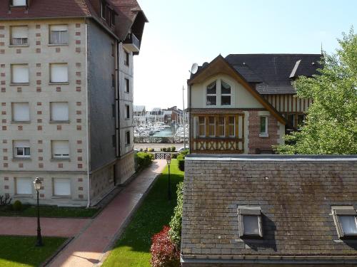 Apartment Castel Guermante Deauville france