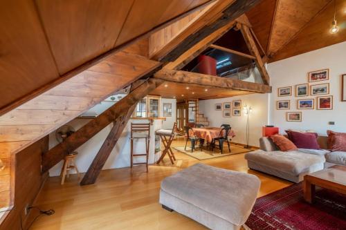 Appartement Apartment Classified 4 stars in the heart of the old town 14 rue Sainte Claire Annecy