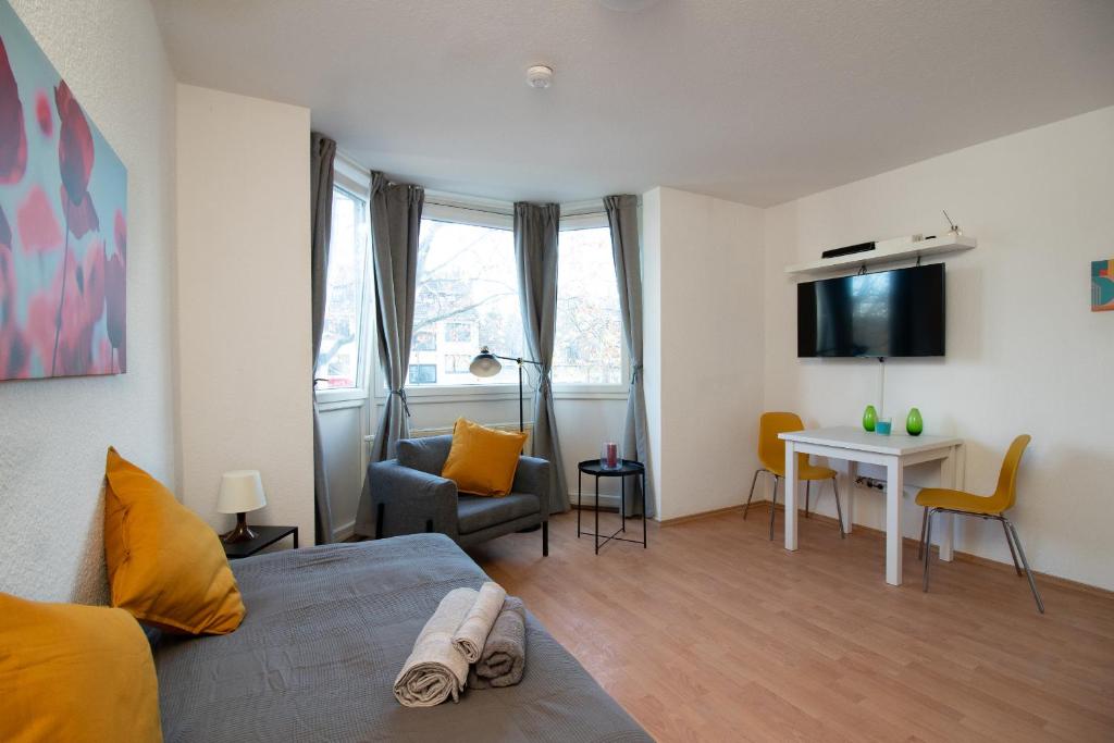 Appartement Apartment Düsseldorf Wersten Nähe Uni & Uniklinik, neue Möbel & Bad, Kochnische 117 Kölner Landstraße Wohnung 29, Etage 2, 40591 Düsseldorf