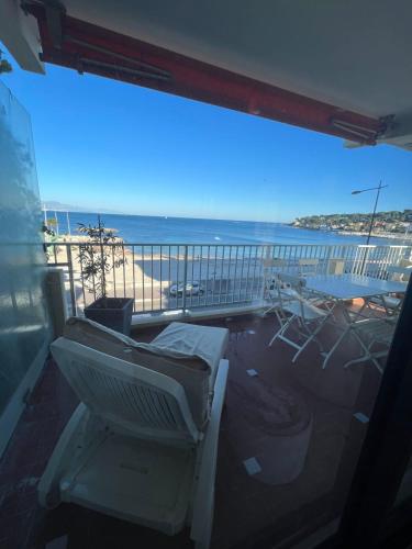 Appartement Apartment for 6 people with stunning sea view 24 Boulevard James Wyllie Antibes