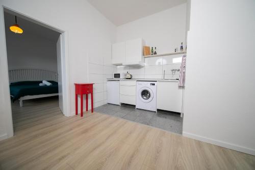 Appartement Apartment - Gut angeschlossen - Henkel - Messe 73 Hildener Straße Düsseldorf