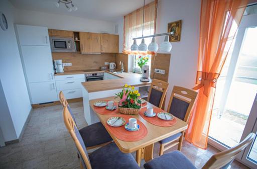Appartements Apartment Haus Maria Waldblick Oberes Wiegenfeld 33, 89349 Burtenbach