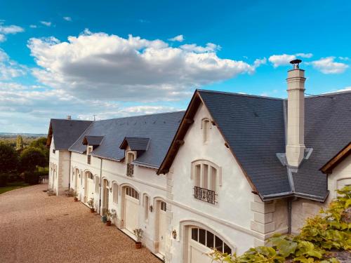 Appartement Apartment in a working winery with private rooftop terrace Gatehouse Apartment Lieu-dit Les Roches Marigny-Brizay