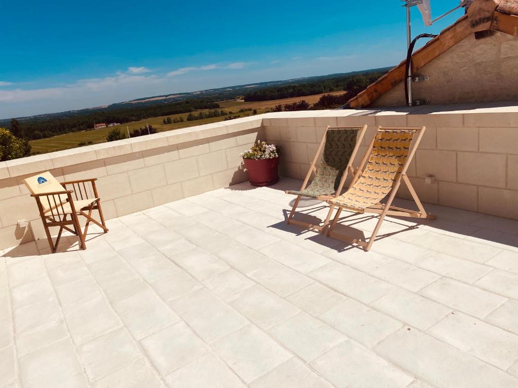 Appartement Apartment in a working winery with private rooftop terrace Gatehouse Apartment Lieu-dit Les Roches, 86380 Marigny-Brizay