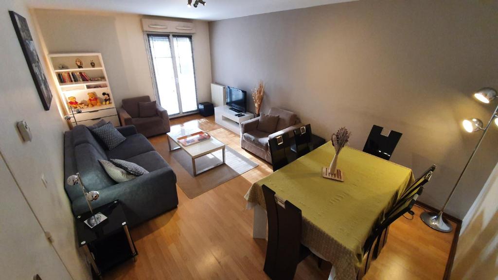 Appartement Apartment in Chessy very near Disneyland Second floor 6 Rue d'Ariane, 77700 Chessy