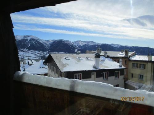 Appartement Apartment in Font-Romeu, near ski elevators 3 Avenue d'Espagne Font-Romeu-Odeillo-Via