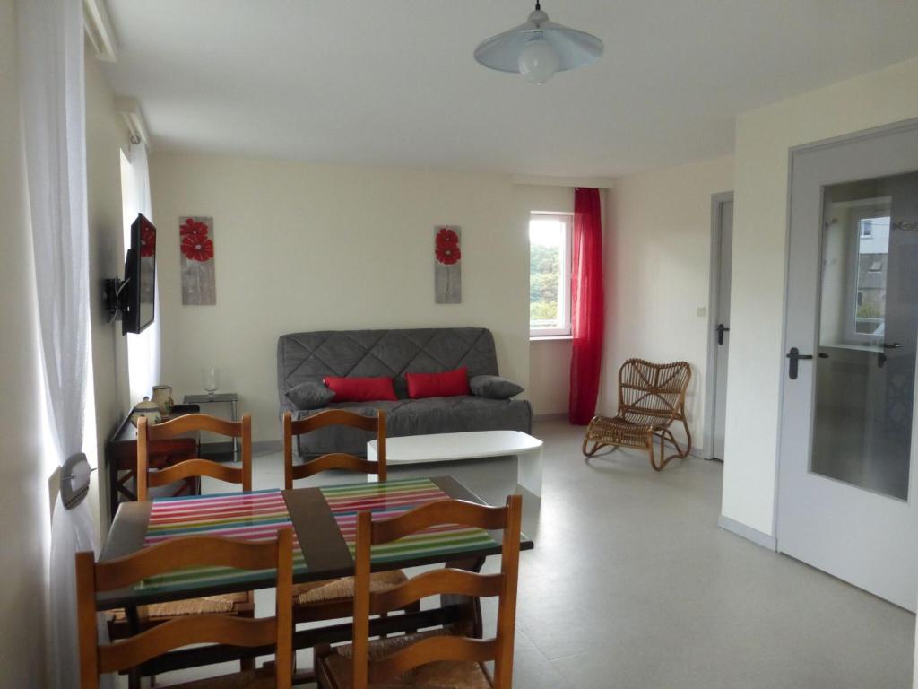 Appartement Apartment in Moulec\ , 22300 Ploulech