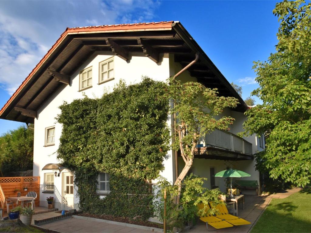Appartement Apartment in Regen with Terrace Garden BBQ Pool Hammock , 94209 Regen