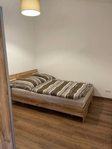 Appartement Apartment in zentraler Lage mit Privatparkplatz 12 An der Stadtmauer Grafenwöhr