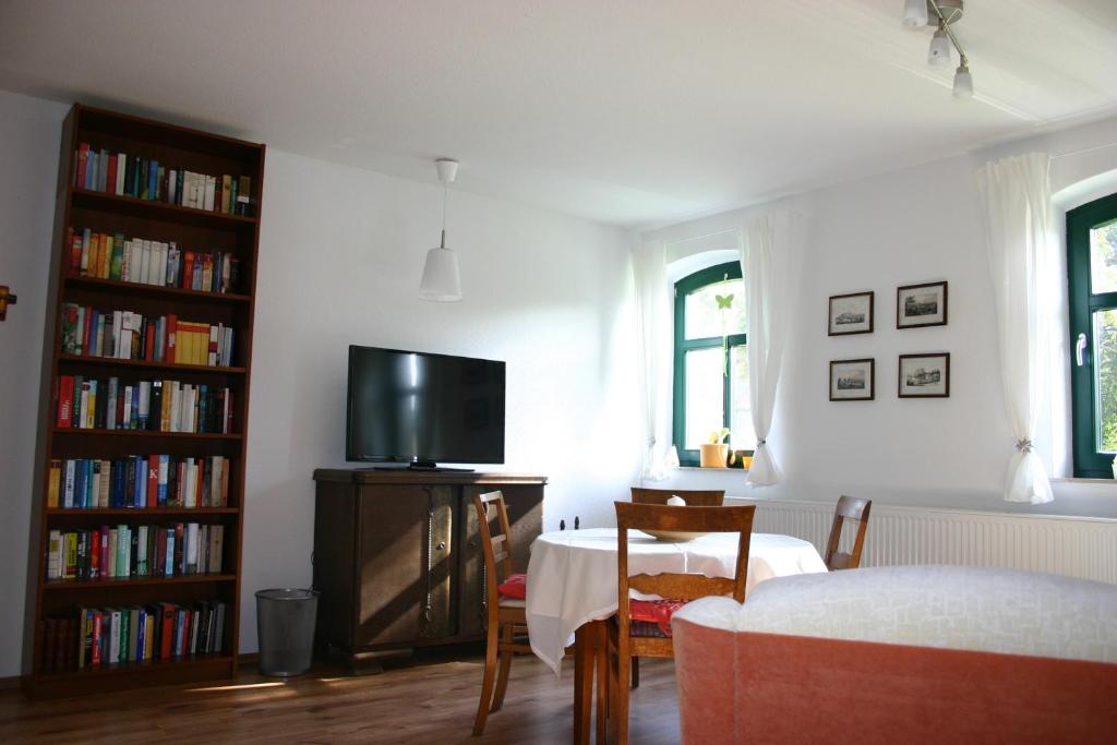 Maison d'hôtes Apartment Jakobsweg GbR August-Bebel-Straße 2, 06667 Pettstädt
