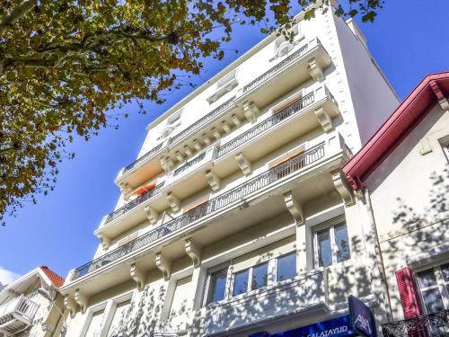 Appartement Apartment Jardin Public  Biarritz