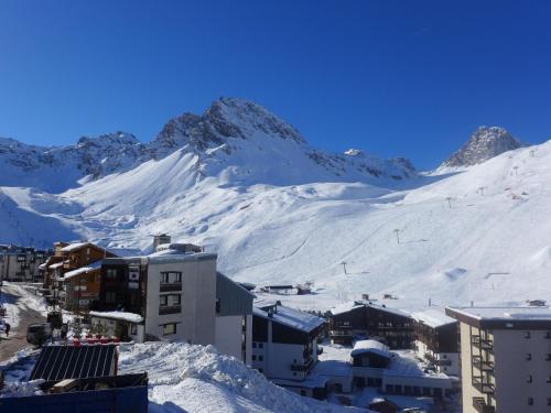 Appartement Apartment Le Curling B-27  Tignes