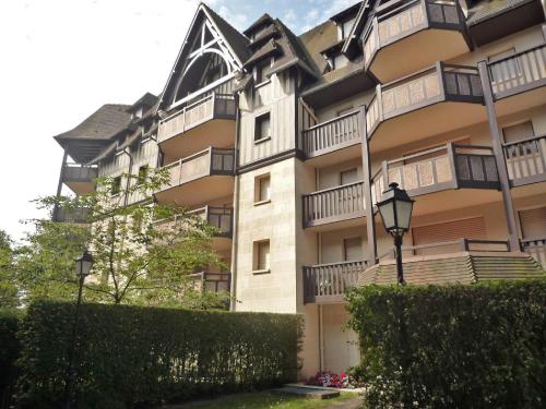 Apartment Le Fairway-1 Deauville france
