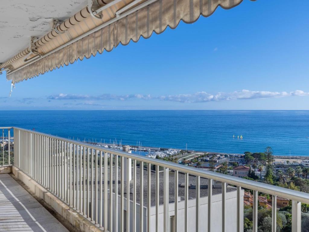 Appartement Apartment Les Miradors , 6500 Menton