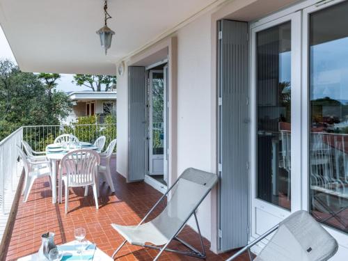 Appartement Apartment Les Palmiers  Saint-Cyr-sur-Mer