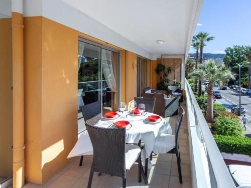 Appartement Apartment Les Palmiers  Le Lavandou