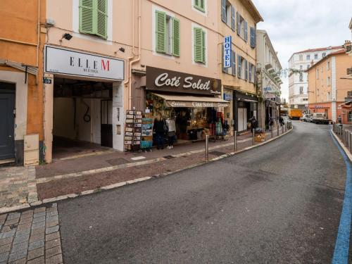 Apartment Maréchal Joffre Cannes france