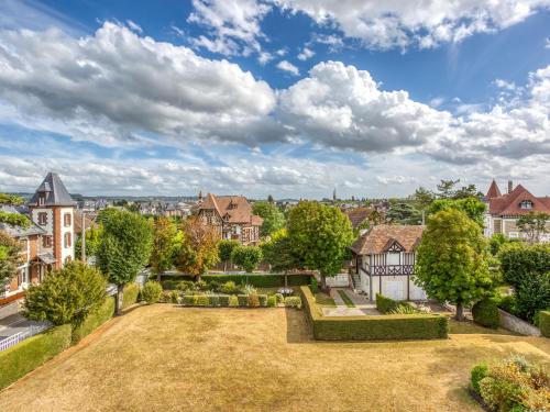 Apartment Marie Antoinette-2 Cabourg france