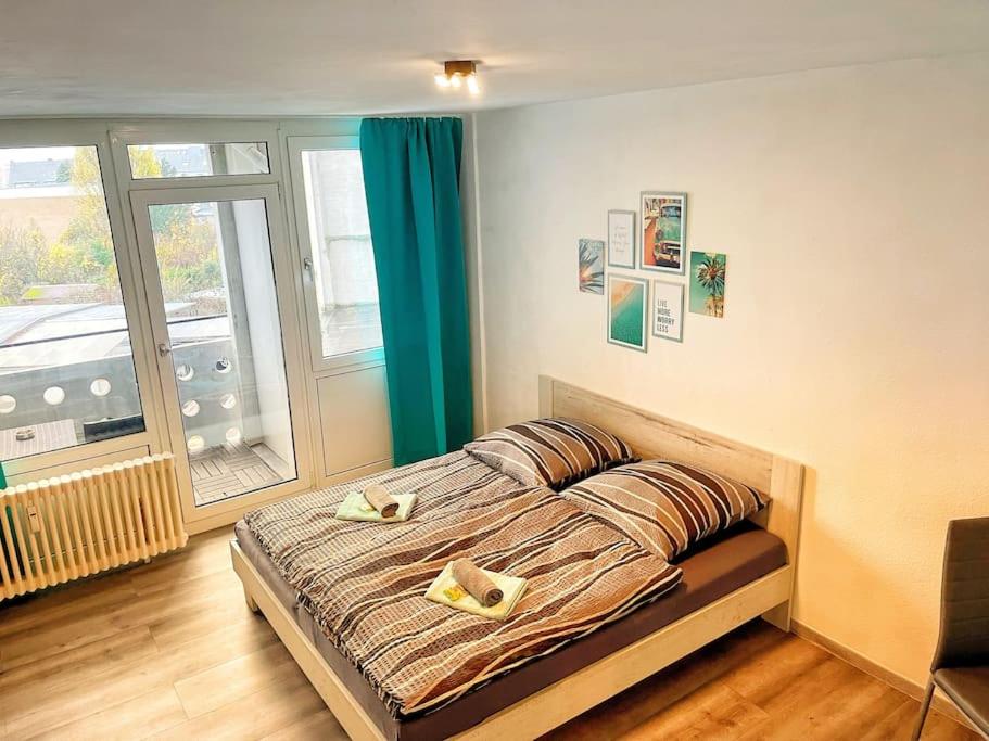 Appartement Apartment nähe Flughafen DUS Wattenscheider Straße 2, 40472 Düsseldorf