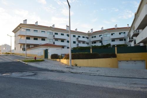 Apartment Peniche swimming pool Peniche de Cima portugal