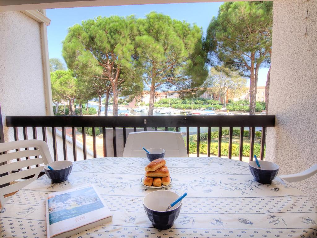 Appartement Apartment Port d'Attache , 66750 Saint-Cyprien Plage