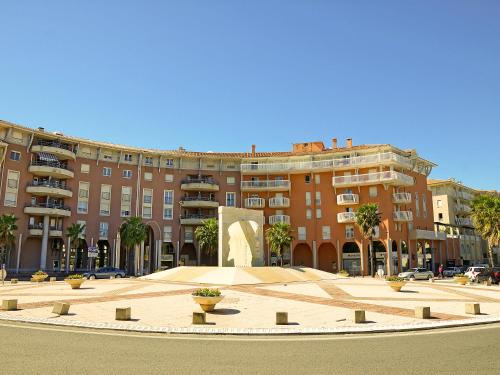 Appartement Apartment Port d'Attache-7  Fréjus