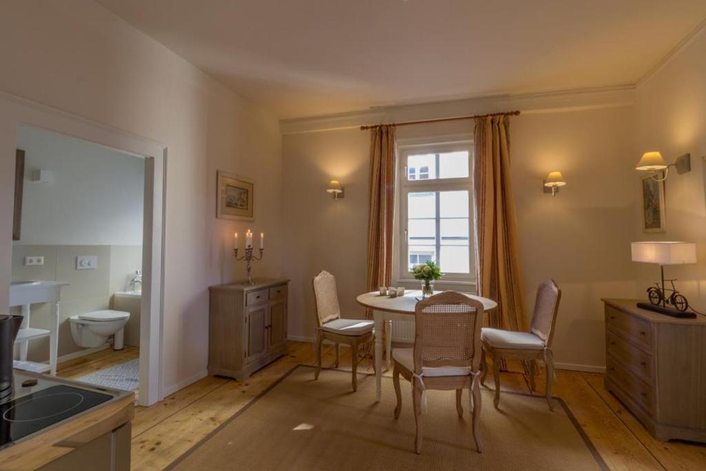 Appartement Apartment Remise Hauptstrasse 1, 74595 Langenbourg